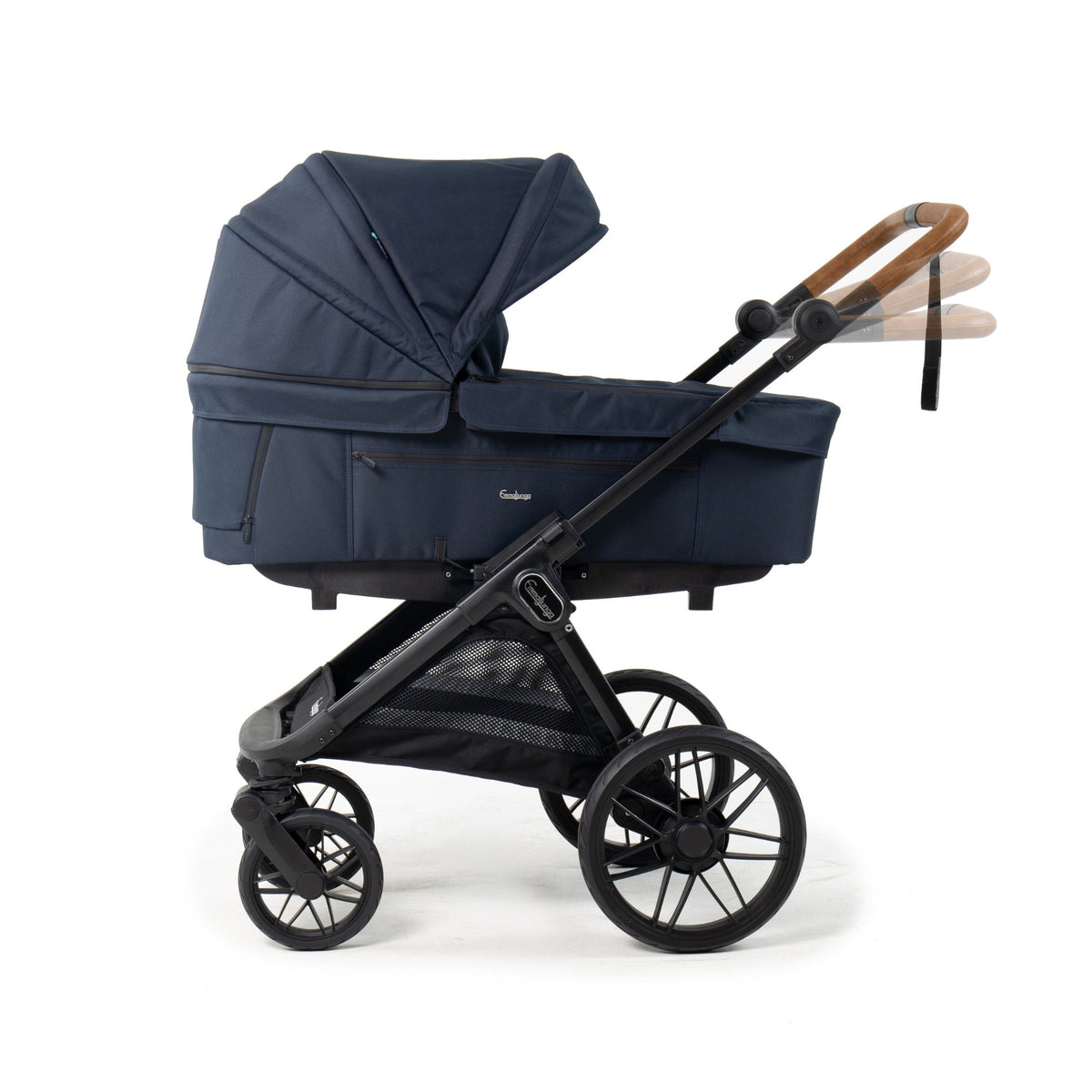 Emmaljunga Big Star Sento barnevogn i farven Outdoor Navy, 2027-model