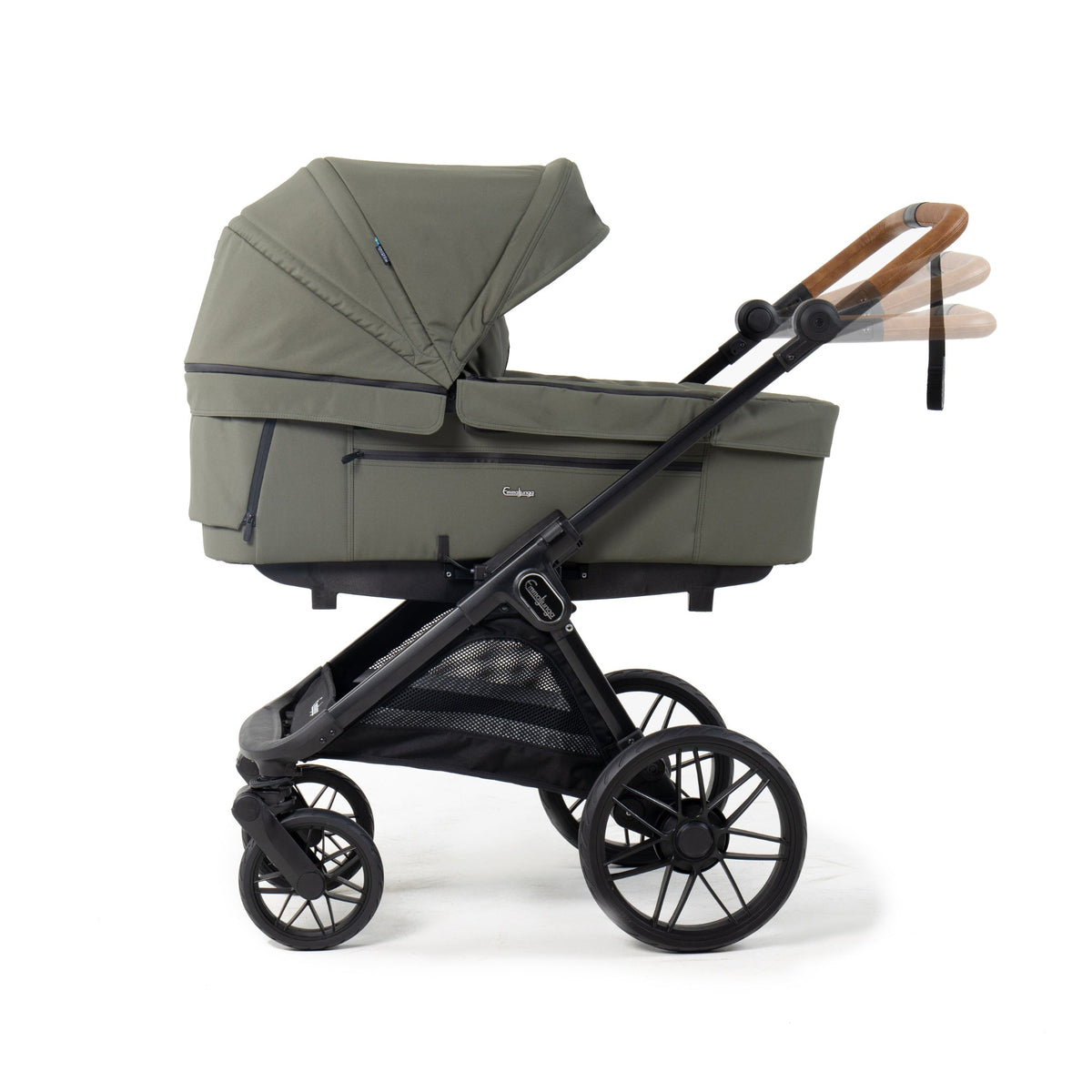 Emmaljunga Big Star Sento barnevogn i farven Outdoor Green, 2027