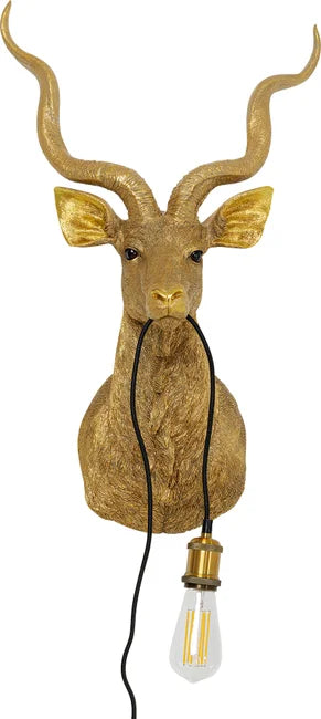Se KARE DESIGN Animal Goat væglampe - guld polyresin og aluminium ❤ Kæmpe udvalg i Kare Design - Køb online på udsalg og tilbud lige nu ❤ Billig fragt • Hurtig levering - Varenummer: Boboonline-106438 og barcode / Ean: 4025621537137 på lager - Udsalg på Interiør,Belysning,Lamper,Væglamper,
Interiør,
Belysning,
Lamper,
Dyrelamper,
KARE De Op til 63% rabat - Mere end 1.329 populære mærker på udsalg