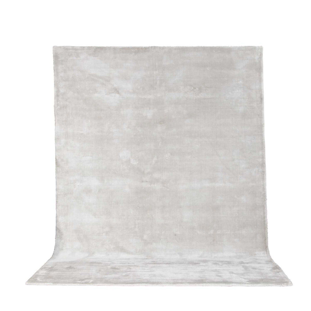 Se VENTURE DESIGN Indra gulvtæppe - sølv viskose og bomuld (170x240) ❤ Kæmpe udvalg i Venture Design - Køb online på udsalg og tilbud lige nu ❤ Meget billig fragt og hurtig levering - Varenummer: Boboonline-50485 og barcode / Ean: 7350107085633 på lager - Udsalg på Interiør,Plaids, gulvtæpper og sengetæpper mm.,Gulvtæpper,
Plaids, gulvtæpper og sengetæpper mm.,
Tæpper til stuen,
Tæpper til entré, Op til 63% rabat - Over 1.329 brands på online udsalg