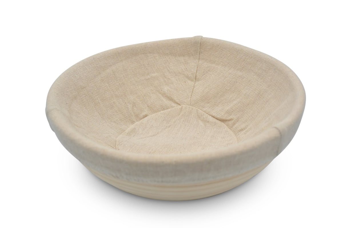 Rund hævekurv i rattan, Ø 18 cm, med aftageligt klæde