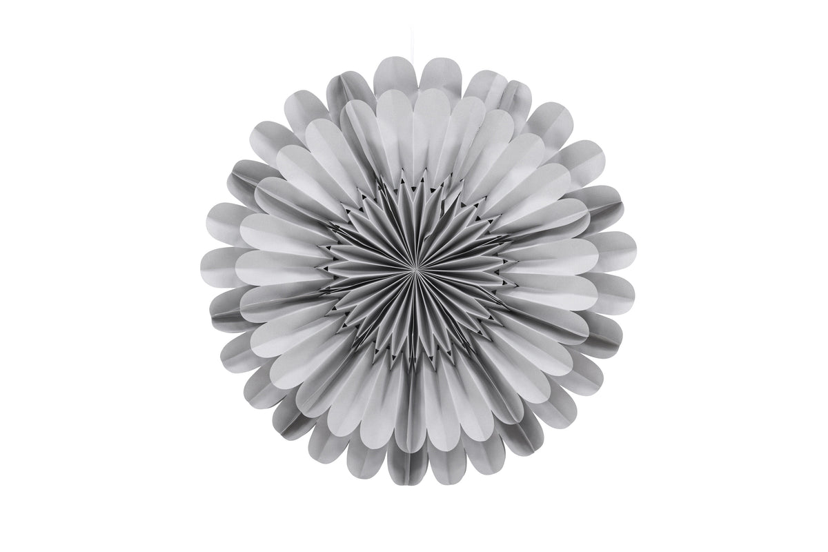 Se VENTURE DESIGN Järvsön loftlampe - mørkegrå papir (Ø60) ❤ Kæmpe udvalg i Venture Design - Køb online på udsalg og tilbud lige nu ❤ Meget billig fragt og hurtig levering: 1 - 2 hverdage - Varenummer: Boboonline-113877 og barcode / Ean: 7340220800800 på lager - Udsalg på Interiør,Belysning,Lamper,Loftlamper,
Interiør,
Belysning,
Lamper,
Pendler,
Billige l Spar op til 51% - Over 785 kendte brands på udsalg