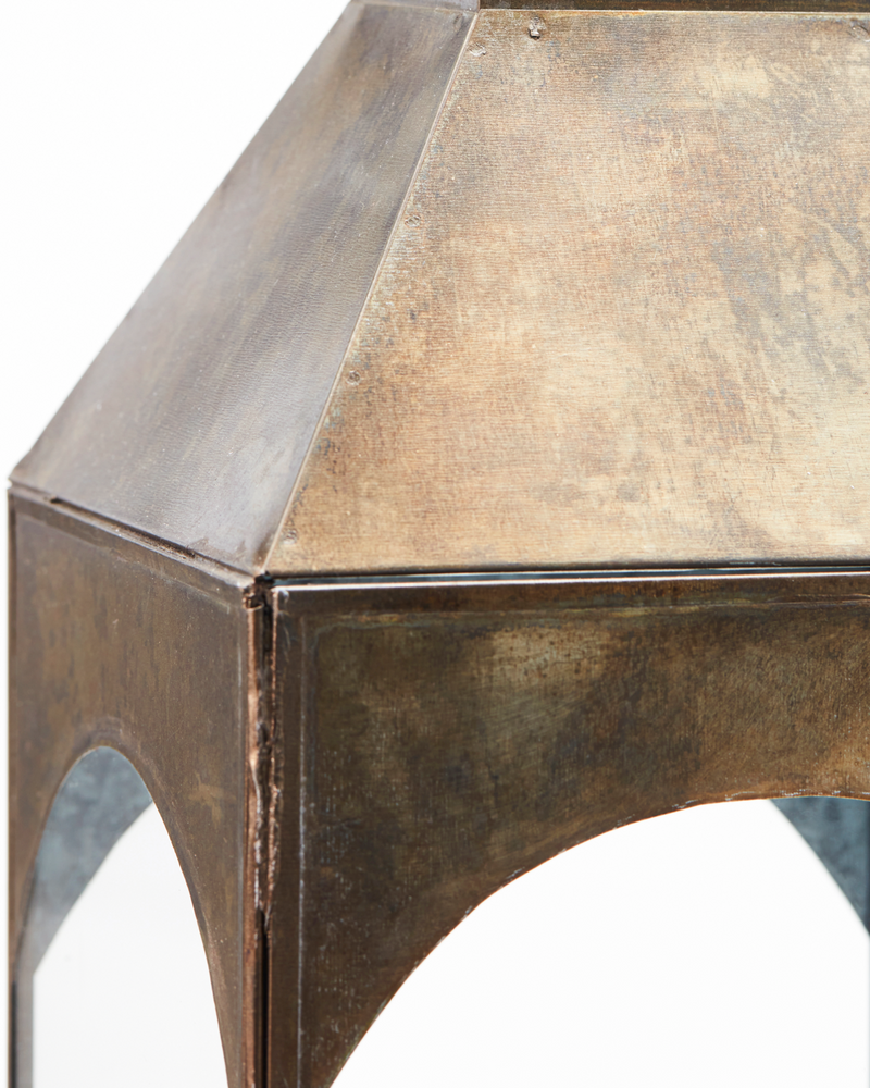 Se House Doctor - Lanterne, Arch, Antik messing H48 cm ✔ Kæmpe udvalg i  House Doctor - Køb online på udsalg og tilbud lige nu ✔ Hurtig levering: 1 - 2 Hverdage samt billig fragt - Varenummer: BGH-50558245896522 og barcode / Ean: 5707644830196 på lager - Udsalg på Alle produkter (Lagerbeholdning er større end 1) Spar op til 52% - Over 1312 kendte brands på udsalg