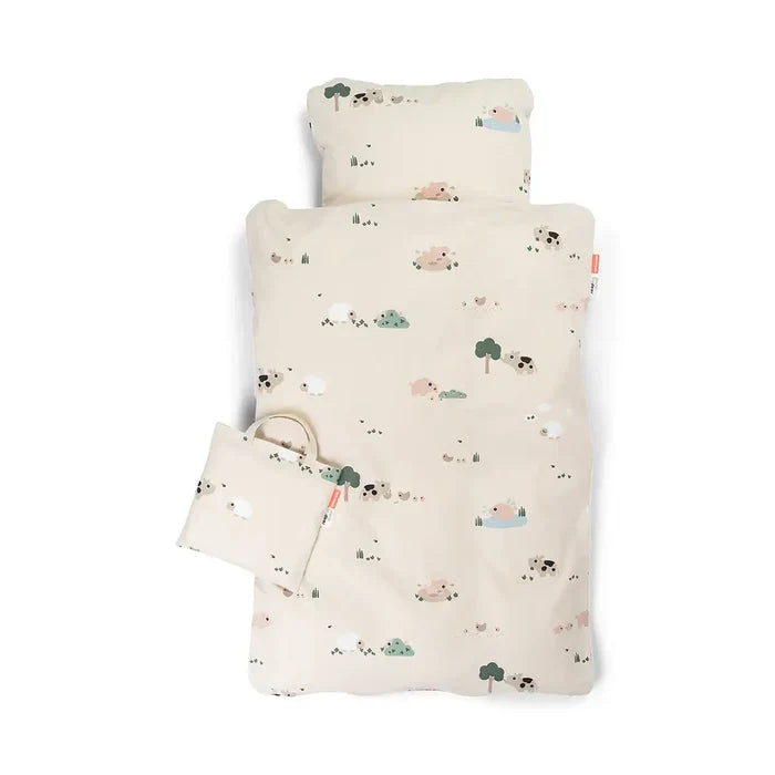 Done by Deer babysengesæt i sand med Tiny Farm og Deer Friends
