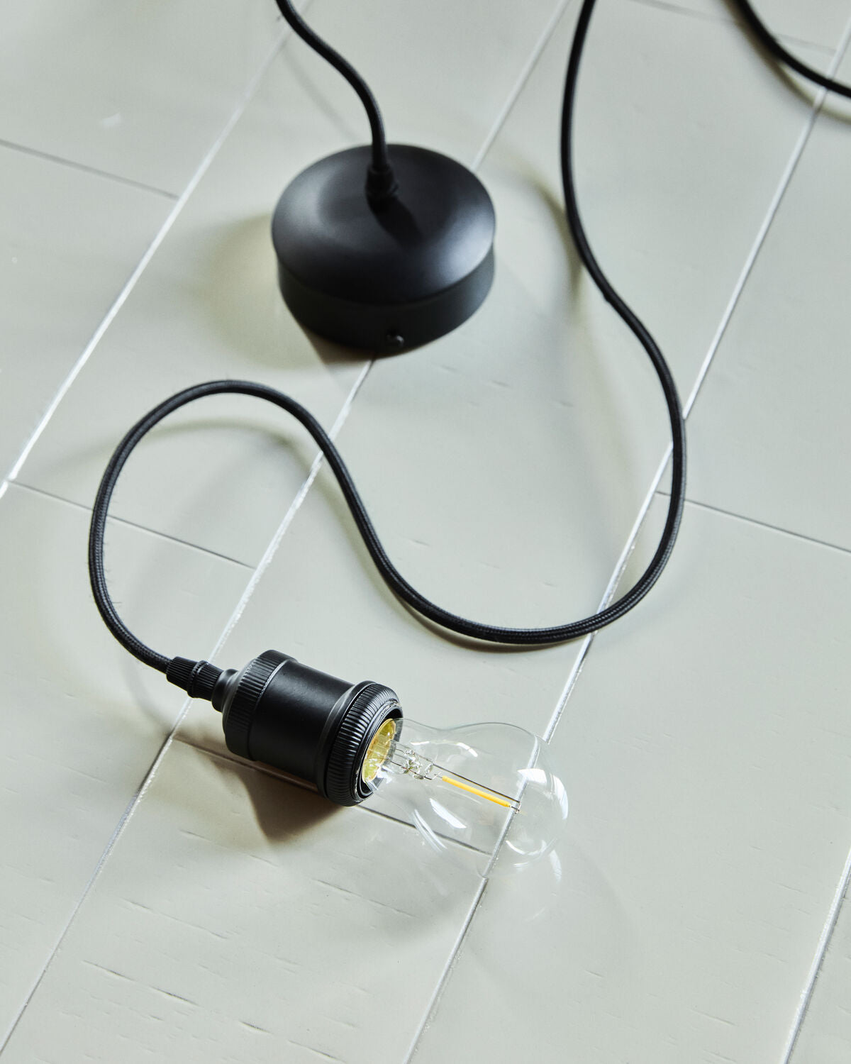 Se House Doctor - E27 Socket, Fly, Sort ❤ Kæmpe udvalg i House Doctor - Køb online på udsalg og tilbud lige nu ❤ Meget billig fragt og hurtig levering - Varenummer: Bolig&Haven-51659055759690 og barcode / Ean: 5707644550094 på lager - Udsalg på Spar stort – op til 71% - Kæmpe udsalg på over 2.739 brands