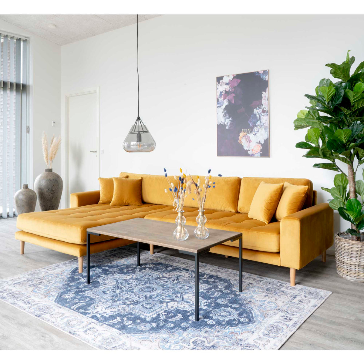 Se Lugano Sofabord i smoked olieret eg 110x60 cm ❤ Kæmpe udvalg i House Nordic - Køb online på udsalg og tilbud lige nu ❤ Billig fragt • Hurtig levering - Varenummer: Bolig&Haven-42001781031164 og barcode / Ean: 5713917004966 på lager - Udsalg på Store besparelser – op til 77% - Shop over 2.281 kendte brands på udsalg