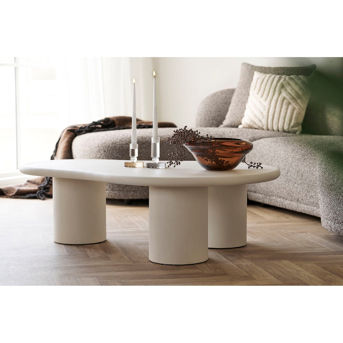 Se House Nordic - Palmera Sofabord, off-white, L120 cm ❤ Kæmpe udvalg i House Nordic - Køb online på udsalg og tilbud lige nu ❤ Billig fragt • Hurtig levering - Varenummer: Bolig&Haven-50242385445194 og barcode / Ean: 5713917034963 på lager - Udsalg på Spar stort – op til 53% - Over 2.739 brands med kæmpe udsalg