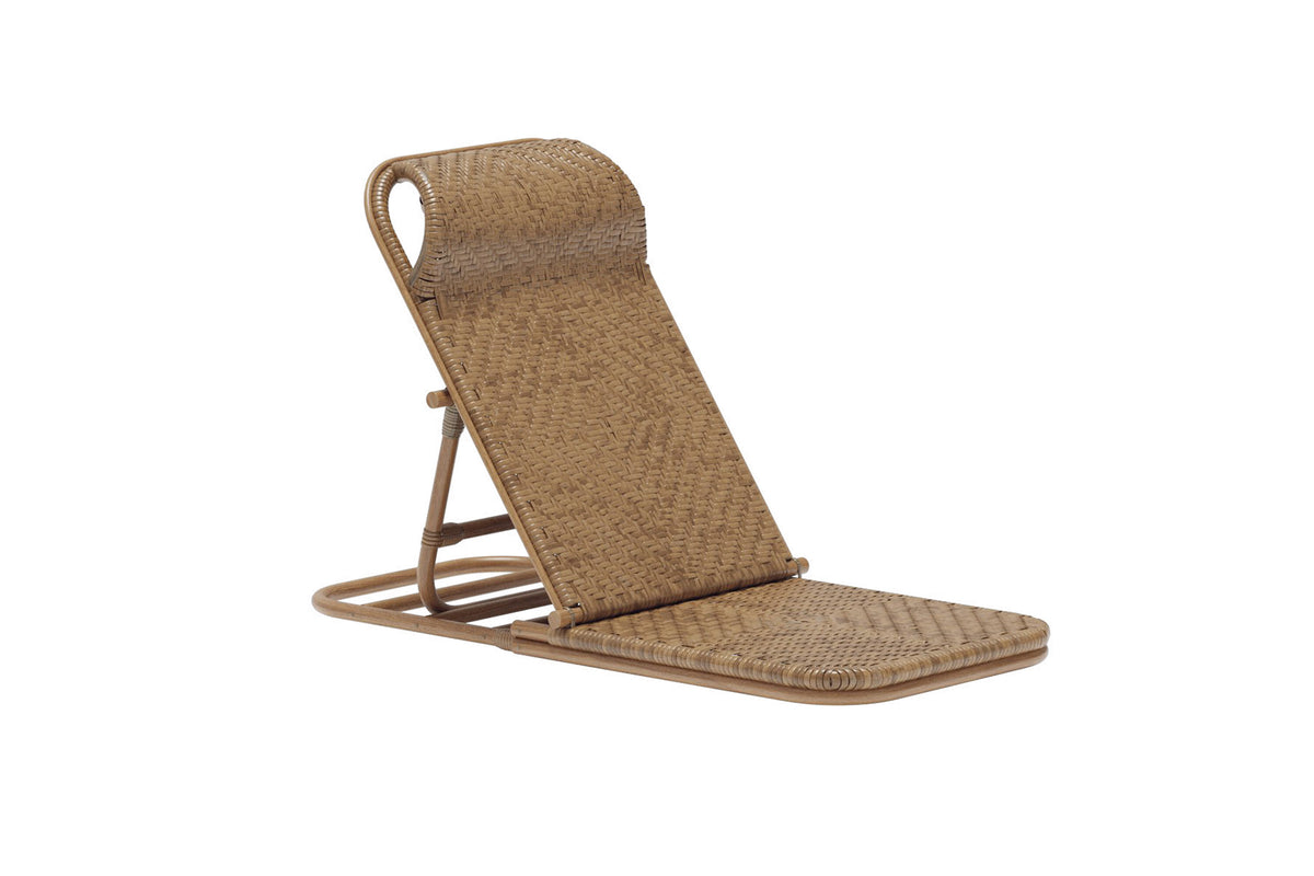 Se VENTURE HOME Ellie liggestol, m. justerbar ryglæn - brun rattan ❤ Kæmpe udvalg i Venture Design - Køb online på udsalg og tilbud lige nu ❤ Billig fragt • Hurtig levering - Varenummer: Boboonline-126643 og barcode / Ean: 7340220865816 på lager - Udsalg på Udendørs møbler,
Terrasse og have,
Alle udendørs møbler Spar stort – op til 59% - 2.739+ brands samlet til lave priser