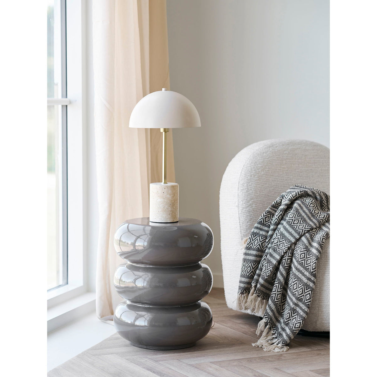 Se House Nordic - Rosolina Hjørnebord, glasfiber, brun, Ø35,5xH44 cm ❤ Kæmpe udvalg i House Nordic - Køb online på udsalg og tilbud lige nu ❤ Hurtig levering til lave fragtpriser - Varenummer: Bolig&Haven-51555806740810 og barcode / Ean: 5713917038350 på lager - Udsalg på Få op til 63% i rabat - Shop udsalg fra mere end 1.798 mærker