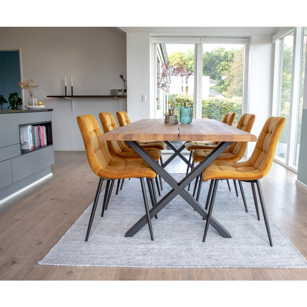 Se Toulon Spisebord - I olieret eg med bølget kant - 200x95xh76x4 cm ❤ Kæmpe udvalg i House Nordic - Køb online på udsalg og tilbud lige nu ❤ Billig fragt • Hurtig levering - Varenummer: Bolig&Haven-41240588255383 og barcode / Ean: 5713917002498 på lager - Udsalg på Op til 57% rabat - Over 1.329 brands på online udsalg