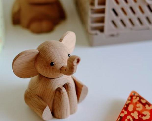 Elefant 8 cm.   EG