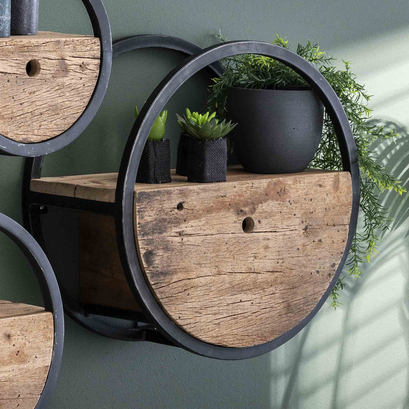 Se billigt tilbud på Rustico rund væghylde i genbrugstræ, ø 50 cm. Udsalg på 3-nordic med hurtig levering. Spar op til 52%.