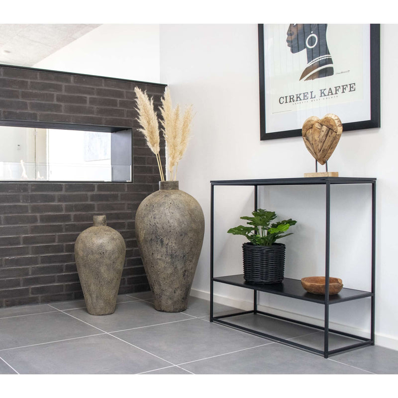 Se Vita Konsolbord - Sort ramme og to sorte hylder 80x80x36 cm ❤ Kæmpe udvalg i House Nordic ❤ Hurtig levering: 1 - 2 Hverdage samt billig fragt - Varenummer: BGH-42408792850684 og barcode / Ean: &
