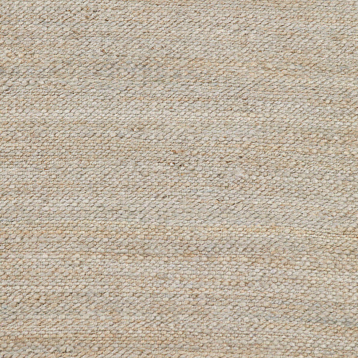 Se House Doctor - Gulvtæppe, Hempi, Lysegrå 300x90 cm ❤ Kæmpe udvalg i House Doctor - Køb online på udsalg og tilbud lige nu ❤ Super billig fragt og lynhurtig levering - Varenummer: Bolig&Haven-42006104834300 og barcode / Ean: 5707644791428 på lager - Udsalg på Spar stort – op til 71% - Over 2.739 kendte brands på stort udsalg