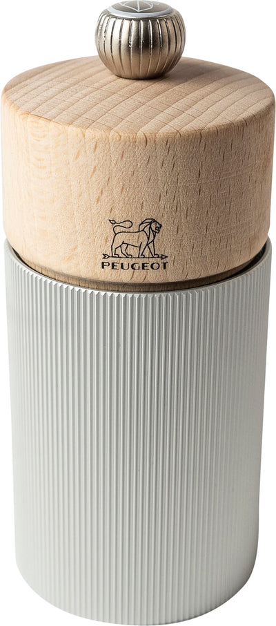 Se Peugeot Saltkværn Line 5 x 12 cm Natur/grå Aluminium/bøg Str 6 - Salt & Peber Træ ❤ Stort online udvalg i Peugeot ❤ Meget billig fragt og hurtig levering: 1 - 2 hverdage - Varenummer: MGS-S11092217 og barcode / Ean: 4006950039899 på lager - Udsalg på Bolig - Køkkenudstyr - Køkkenartikler - Salt & peber Spar op til 53% - Over 1112 kendte brands på udsalg