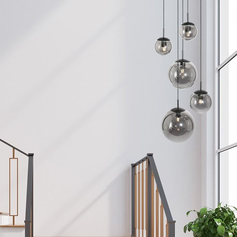 Se Bowie - loftlampe i sort metal og røgfarvet glas ❤ Kæmpe udvalg i 3-nordic - Køb online på udsalg og tilbud lige nu ❤ Billig fragt • Hurtig levering - Varenummer: 3-nordic-4349 og barcode / Ean: på lager - Udsalg på Lamper - Loftlamper - pendler - Hjørnelamper Op til 61% rabat - Kendte mærker på udsalg – over 1.329 brands