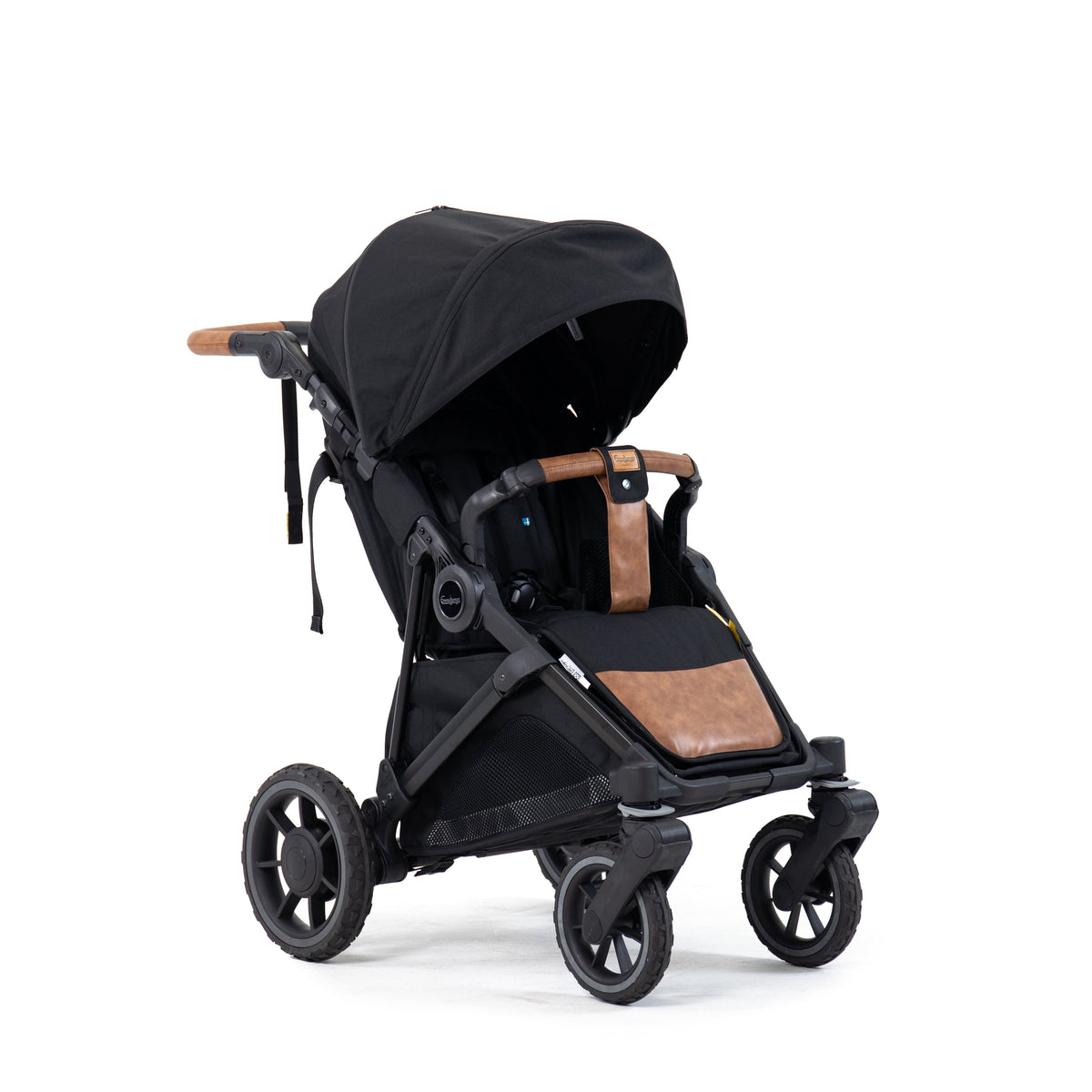 Emmaljunga Sonic klapvogn i farven Outdoor Black