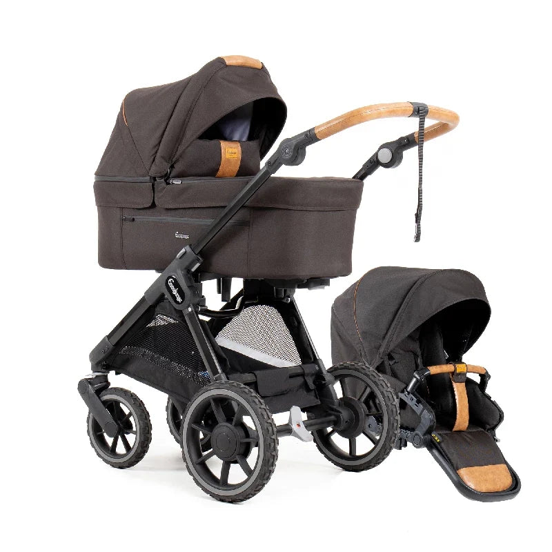 Emmaljunga Sento Pro Flat Combi kombivogn med Outdoor-hjul i farven Outdoor Brown