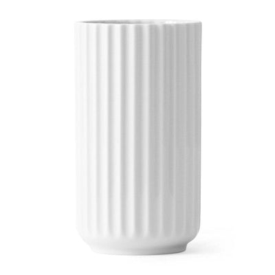 Se Lyngby Porcelæn Lyngby vase hvid 12 cm ✔ Kæmpe udvalg i Lyngby Porcelæn ✔ Hurtig levering: 1 - 2 Hverdage samt billig fragt - Varenummer: NDN-28511-03 og barcode / Ean: '5711507210063 på lager - Udsalg på Home & Garden - Decor - Vases Spar op til 65% - Over 1122 kendte brands på udsalg