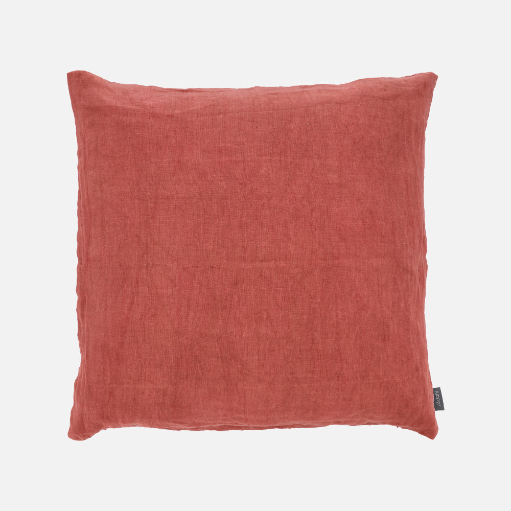 Se Södahl LINEN Pyntepude 50x50 - Koral ❤ Kæmpe udvalg i Södahl - Køb online på udsalg og tilbud lige nu ❤ Billig fragt • Hurtig levering - Varenummer: HomeFeeling-5662 og barcode / Ean: 5705764757614 på lager - Udsalg på Interiør - Alt interiør - Pyntepuder og hynder - Gaveidé under 300 Op til 61% rabat - Over 1.329 brands på online udsalg