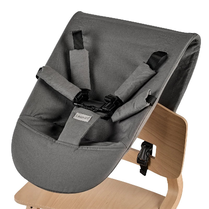 Leander babyindsats til Louie højstol i farven Cool Grey