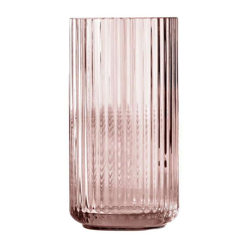 Se Lyngby Porcelæn Lyngby vase glas burgundy 20 cm ✔ Kæmpe udvalg i Lyngby Porcelæn ✔ Hurtig levering: 1 - 2 Hverdage samt billig fragt - Varenummer: KTT-30506-01 og barcode / Ean: &