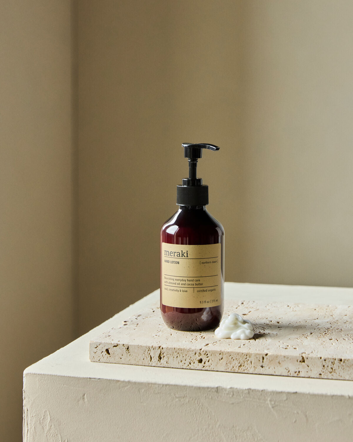 Se Meraki - Håndlotion, Northern dawn - 275 ml ❤ Kæmpe udvalg i Meraki - Køb online på udsalg og tilbud lige nu ❤ Billig fragt og hurtig levering - Varenummer: Bolig&Haven-42109573595388 og barcode / Ean: 5707644528284 på lager - Udsalg på Spar helt op til 73% - Stort udsalg på over 739 brands