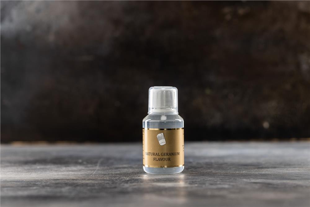 Se Geraniumessen115 Ml ✔ Kæmpe udvalg i SélectarÃ´me - Køb online på udsalg og tilbud lige nu ✔ Billig fragt og hurtig levering - Varenummer: Barlife-684298 og 3700710306115 på lager - Udsalg på Höstrea Op til 57% rabat - Mere end 1.329 populære mærker på udsalg