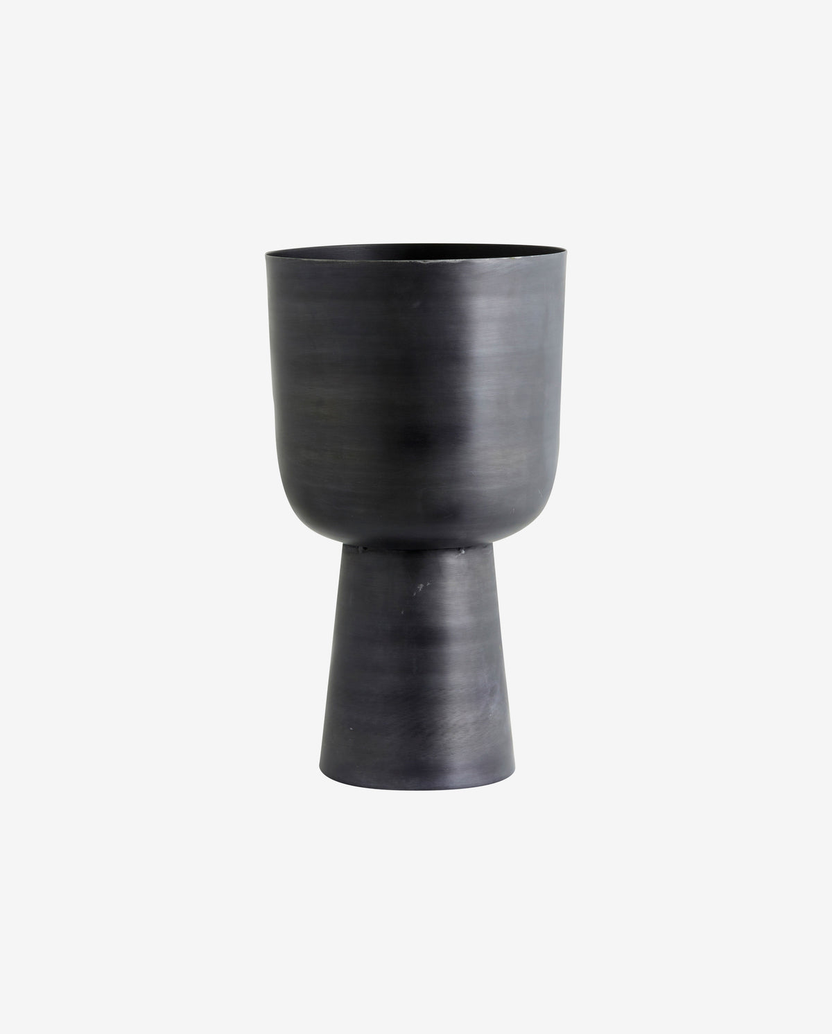 Se Nordal - GALOA plantekrukke, L - antracit, Ø31cm, højde55cm ❤ Kæmpe udvalg i Nordal A/S - Køb online på udsalg og tilbud lige nu ❤ Lav fragtpris og hurtig levering - Varenummer: Bolig&Haven-49557555741002 og barcode / Ean: 5708309178202 på lager - Udsalg på Spar helt op til 57% - Over 739 kendte brands på udsalg