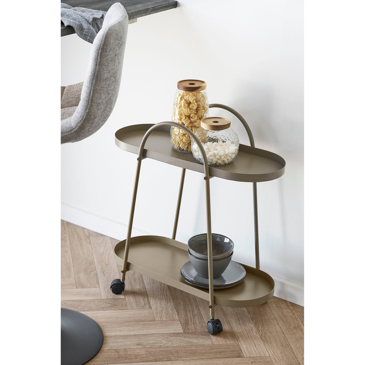 Se House Nordic - Empoli Barvogn - 2 Hylder - Brun Stål - 27,5 x 60 x 64 cm ❤ Kæmpe udvalg i House Nordic - Køb online på udsalg og tilbud lige nu ❤ Super billig fragt og lynhurtig levering - Varenummer: Bolig&Haven-51556139139402 og barcode / Ean: 5713917036264 på lager - Udsalg på Op til 63% rabat - Mere end 1.329 populære mærker på udsalg