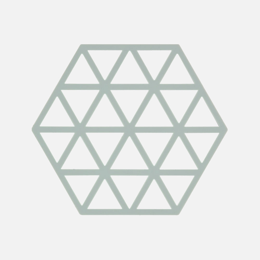 Se Zone Danmark TRIANGLES Bordskåner 2 størrelser - Mintgrøn - Lille ❤ Kæmpe udvalg i Zone Danmark - Køb online på udsalg og tilbud lige nu ❤ Hurtig levering til lave fragtpriser - Varenummer: HomeFeeling-7253 og barcode / Ean: 5708760642007 på lager - Udsalg på Alt i køkkenting og borddækning - Servering og glas Op til 63% rabat - Over 2.739 mærker samlet ét sted