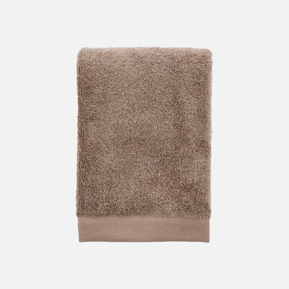 Se Södahl Organic ORGANIC COMFORT Håndklæder - Lysebrun - 50x100 cm ❤ Kæmpe udvalg i Södahl Organic - Køb online på udsalg og tilbud lige nu ❤ Billig fragt og hurtig levering - Varenummer: HomeFeeling-6690 og barcode / Ean: 5722000338550 på lager - Udsalg på Alt til badeværelset - Håndklæder Få op til 69% i rabat - Tusindvis af varer fra over 2.739 brands