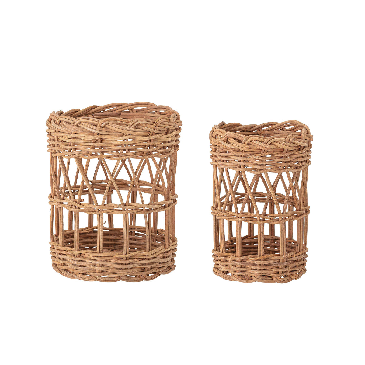 Se BLOOMINGVILLE Jala Kurv, Natur, Rattan, sæt af 2 ❤ Kæmpe udvalg i Bloomingville - Køb online på udsalg og tilbud lige nu ❤ Meget billig fragt og hurtig levering - Varenummer: Boboonline-87885 og barcode / Ean: 5711173274352 på lager - Udsalg på Interiør,Diverse opbevaring,Kurve,
Interiør,
Diverse opbevaring,
Bloomingville,
Bestsellers, Spar stort – op til 71% - Eksklusivt udsalg på over 2.739 brands