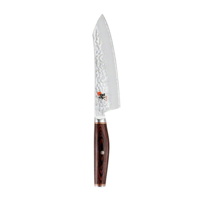 Se Miyabi Miyabi 6000MCT Santoku Rocking japansk kokkekniv 18 cm ✔ Kæmpe udvalg i Miyabi ✔ Hurtig levering: 1 - 2 Hverdage samt billig fragt - Varenummer: NDN-34366-01 og barcode / Ean: '4009839340901 på lager - Udsalg på Home & Garden - Kitchen & Dining - Kitchen Tools & Utensils - Kitchen Knives Spar op til 63% - Over 1354 kendte brands på udsalg