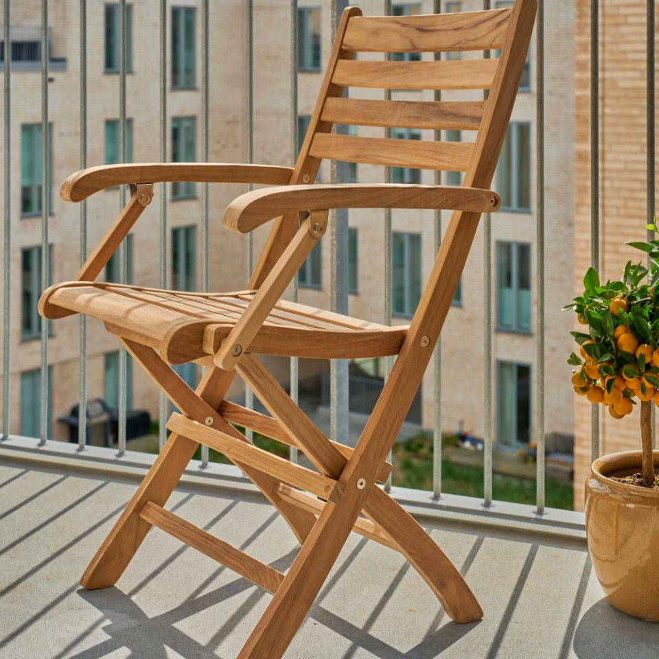 Se Dales - Armstol i teaktræ, foldbar ❤ Kæmpe udvalg i 3-nordic - Køb online på udsalg og tilbud lige nu ❤ Super billig fragt og lynhurtig levering - Varenummer: 3-nordic-8515 og barcode / Ean: på lager - Udsalg på Haven - Havemøbler - Siddemøbler til haven - Hvilestole Få op til 63% i rabat - Find over 1.798 brands på udsalg