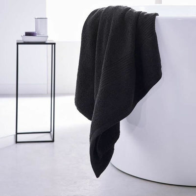 Håndklæde TODAY Essential Maxi 90 x 150 cm Sort