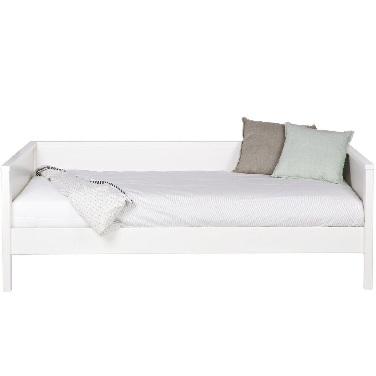 Se WOOOD - Nikki Sofaseng Fyrretræ Hvid FSC 73x100x208 cm ❤ Kæmpe udvalg i WOOOD - Køb online på udsalg og tilbud lige nu ❤ Billig fragt • Hurtig levering - Varenummer: Bolig&Haven-60858223755594 og barcode / Ean: 8714713059904 på lager - Udsalg på Spar helt op til 73% - Over 739 kendte brands på udsalg
