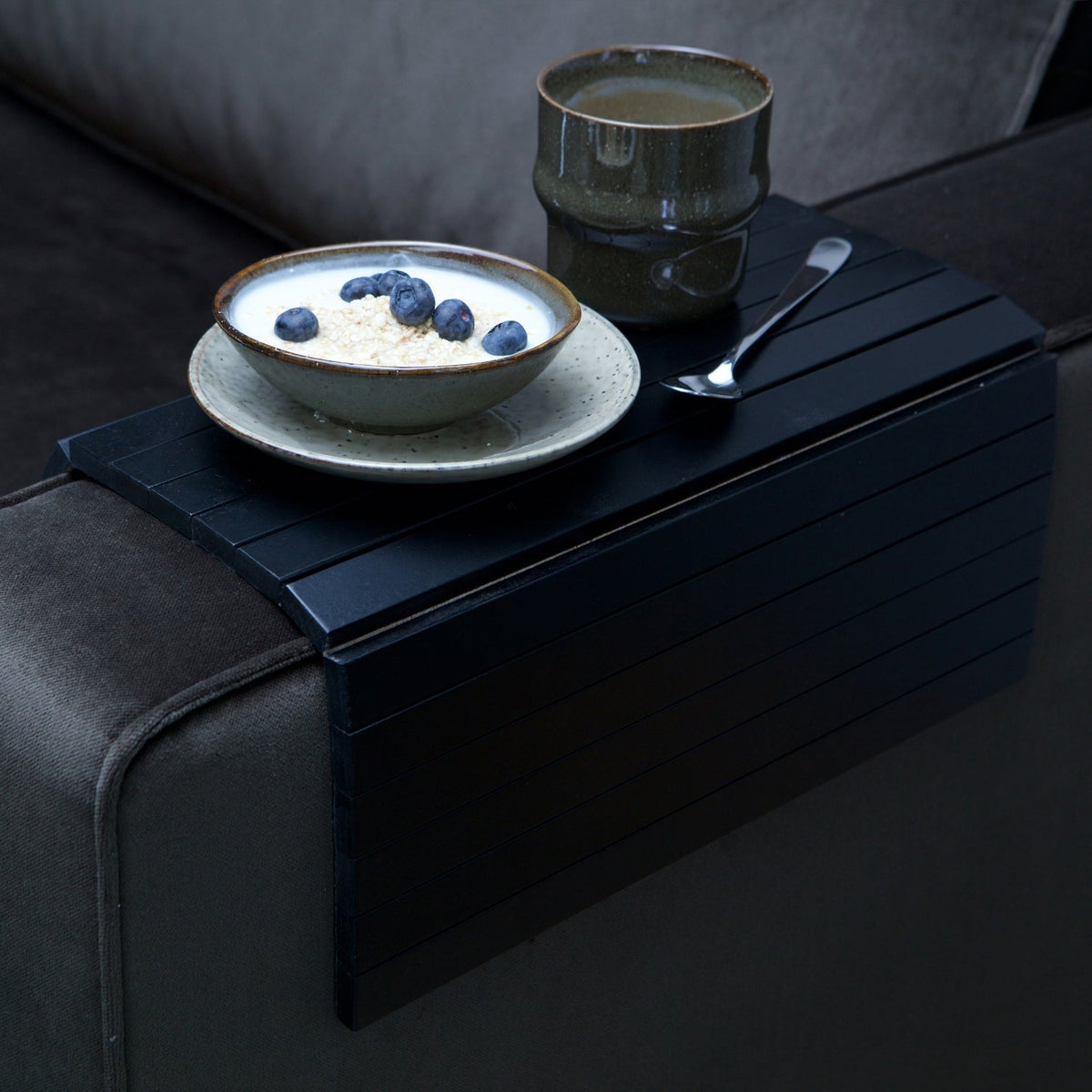 Se WOOOD - Fleksibel Armlænsbakke XL Birketræ Sort 1x45x36 cm ❤ Kæmpe udvalg i WOOOD - Køb online på udsalg og tilbud lige nu ❤ Hurtig levering til lave fragtpriser - Varenummer: Bolig&Haven-60858222575946 og barcode / Ean: 8714713039524 på lager - Udsalg på Få op til 63% i rabat - Find over 1.798 brands på udsalg
