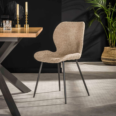 Se billigt tilbud på Blues- 4 Spisebordsstole i sand boucle og metal. Udsalg på 3-nordic. Køb online nu! Hurtig levering, billig fragt. Varenummer: 3NDC-5088. Spar op til 54%.