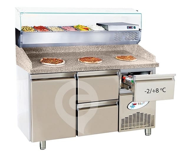 Frenox pizzadisk med tre skuffer og én dør til dejbakker