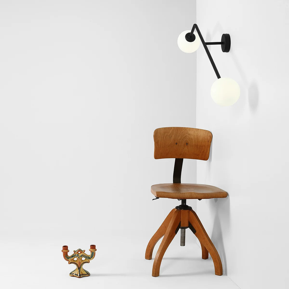 Se Limelight - Væglampe i sort metal og hvidt glas, bredde 97 cm ❤ Kæmpe udvalg i 3-nordic - Køb online på udsalg og tilbud lige nu ❤ Billig fragt og hurtig levering - Varenummer: 3-nordic-3345 og barcode / Ean: på lager - Udsalg på Lamper - Væglamper Op til 63% rabat - Mere end 2.739 populære mærker på tilbud
