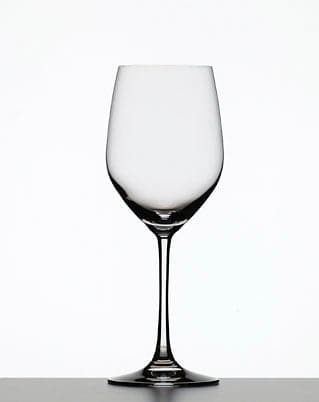 Se Spiegelau Vino Grande Rødvinsglas 22,5cm/42cl. - Rødvinsglas ❤ Stort online udvalg i Spiegelau ❤ Meget billig fragt og hurtig levering: 1 - 2 hverdage - Varenummer: MGS-S11073242 og barcode / Ean: 4003322243595 på lager - Udsalg på Bolig - Borddækning - Glas - Vinglas - Rødvinsglas Spar op til 57% - Over 1334 design brands på udsalg