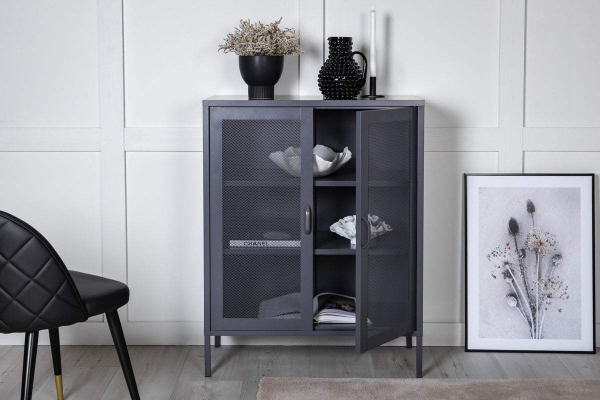 Se Venture Home Misha skab - Grå stål med netdøre - 80Ã102Ã40 cm ❤ Kæmpe udvalg i Venture Home - Køb online på udsalg og tilbud lige nu ❤ Billig fragt • Hurtig levering - Varenummer: Bolig&Haven-50541619216714 og barcode / Ean: 7350107089853 på lager - Udsalg på Op til 63% rabat - Mere end 1.329 populære mærker på udsalg