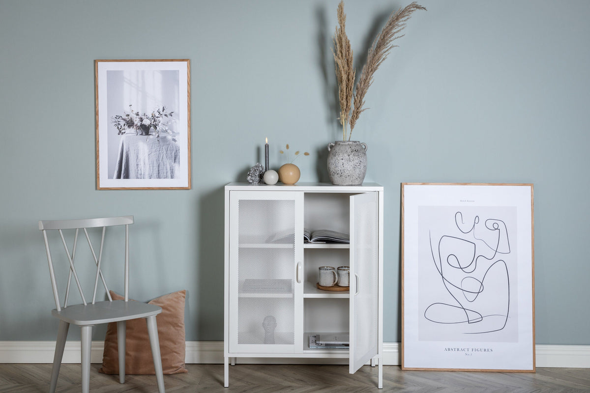Se Venture Home Misha lavt skab - Hvid stål med netdøre - 80Ã102Ã40 cm ❤ Kæmpe udvalg i Venture Home - Køb online på udsalg og tilbud lige nu ❤ Hurtig levering til lave fragtpriser - Varenummer: Bolig&Haven-50541618954570 og barcode / Ean: 7350107089860 på lager - Udsalg på Spar helt op til 57% - Over 739 kendte brands på udsalg