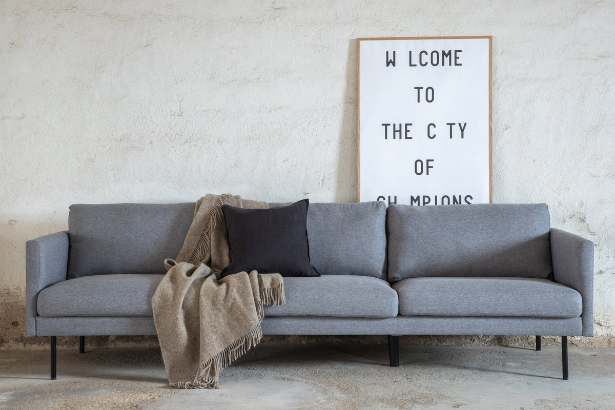Se Venture Home - Zoom 3-personers sofa - Sort / Stålgrå stof - 260Ã80Ã78â¯cm ❤ Kæmpe udvalg i Venture Home - Køb online på udsalg og tilbud lige nu ❤ Lav fragtpris og hurtig levering - Varenummer: Bolig&Haven-50541620461898 og barcode / Ean: 7350118417799 på lager - Udsalg på Spar helt op til 73% - Stort udsalg på over 739 brands