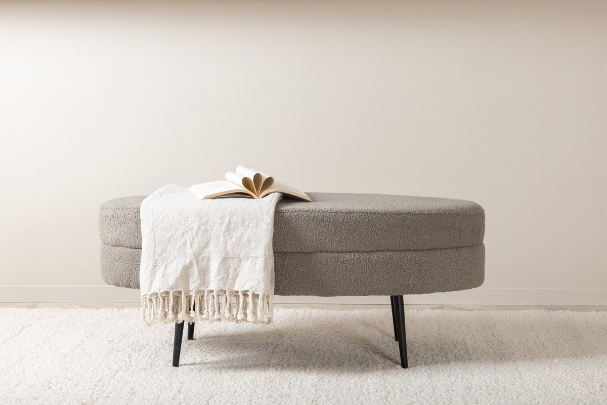 Se Venture Home Otto puf - Grå/beige Teddy med sorte stålben - 100Ã40Ã41 cm ❤ Kæmpe udvalg i Venture Home - Køb online på udsalg og tilbud lige nu ❤ Meget billig fragt og hurtig levering - Varenummer: Bolig&Haven-50541607387466 og barcode / Ean: 7350118416990 på lager - Udsalg på Store besparelser – op til 77% - Udsalg på mere end 2.281 populære mærker