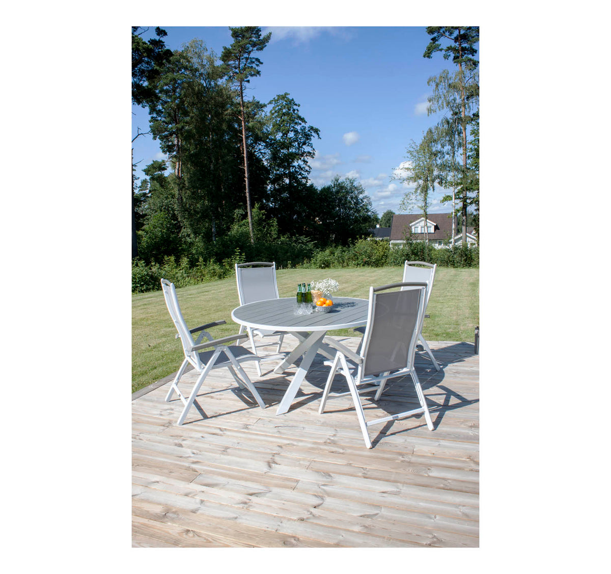 Se VENTURE DESIGN rund Parma havebord - grå, hvid aluminium (Ø140) ❤ Kæmpe udvalg i Venture Design - Køb online på udsalg og tilbud lige nu ❤ Super billig fragt og lynhurtig levering - Varenummer: Boboonline-45983 og barcode / Ean: 7350107082465 på lager - Udsalg på Udendørs møbler,Haveborde,Runde haveborde,
Terrasse og have,
Terrasse og have,
Udendørs møbler,
Haveborde, Store besparelser – op til 67% - Store besparelser på over 2.281 brands