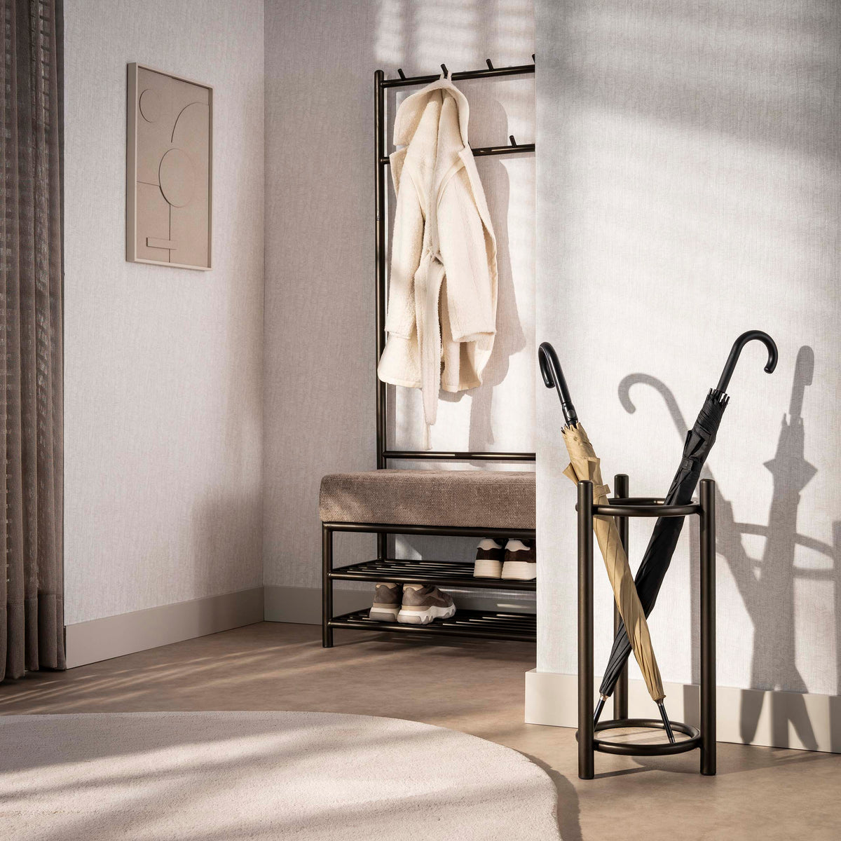 Se Iluvia - Paraplyholder i bronzefarvet metal med tre ben ❤ Kæmpe udvalg i 3-nordic - Køb online på udsalg og tilbud lige nu ❤ Super billig fragt og lynhurtig levering - Varenummer: 3-nordic-8928 og barcode / Ean: på lager - Udsalg på Entre - Paraplyholdere Op til 61% rabat - Kendte mærker på udsalg – over 1.329 brands