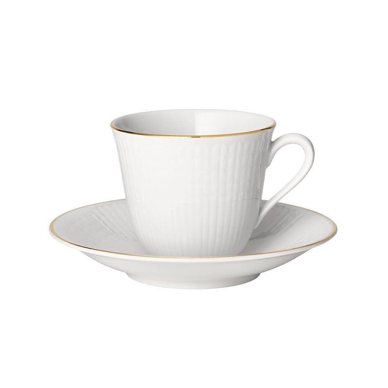 Se Rörstrand Swedish Grace Gala kaffekop med underkop Hvid ✔ Kæmpe udvalg i Rörstrand ✔ Hurtig levering: 1 - 2 Hverdage samt billig fragt - Varenummer: KTT-42203-01 og barcode / Ean: &