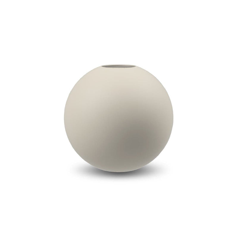 Se Cooee Design Ball vase shell 8 cm ✔ Kæmpe udvalg i Cooee Design ✔ Hurtig levering: 1 - 2 Hverdage samt billig fragt - Varenummer: KTT-43654-01 og barcode / Ean: &